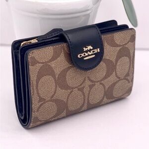 Coach Medium Corner Zip Wallet in Signature Canvas